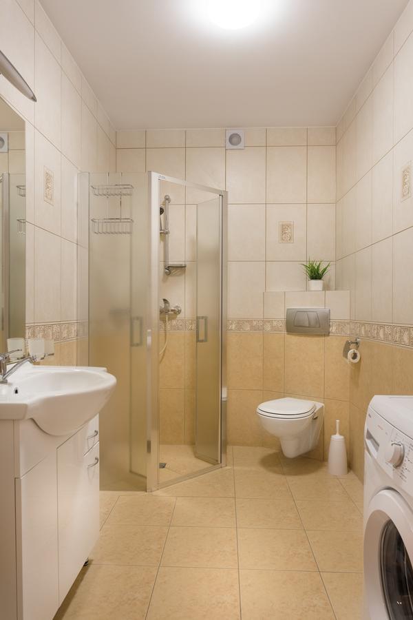 Olymp 114 I 120 Z Basenem, Sauna I Jacuzzi W Cenie Kołobrzeg Kültér fotó