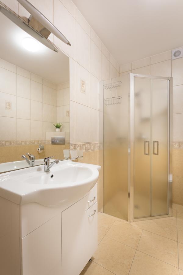 Olymp 114 I 120 Z Basenem, Sauna I Jacuzzi W Cenie Kołobrzeg Kültér fotó
